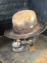 Load image into Gallery viewer, Vintage Rare Custom Hat "twisting your mind & smashing your dreams “