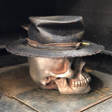 Load image into Gallery viewer, Boho rock straw hat  &quot;Eclisse di luna &quot;
