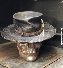 Load image into Gallery viewer, Boho rock straw hat  &quot;Eclisse di luna &quot;
