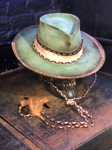 Vintage Rare Custom hat , "verde speranza “